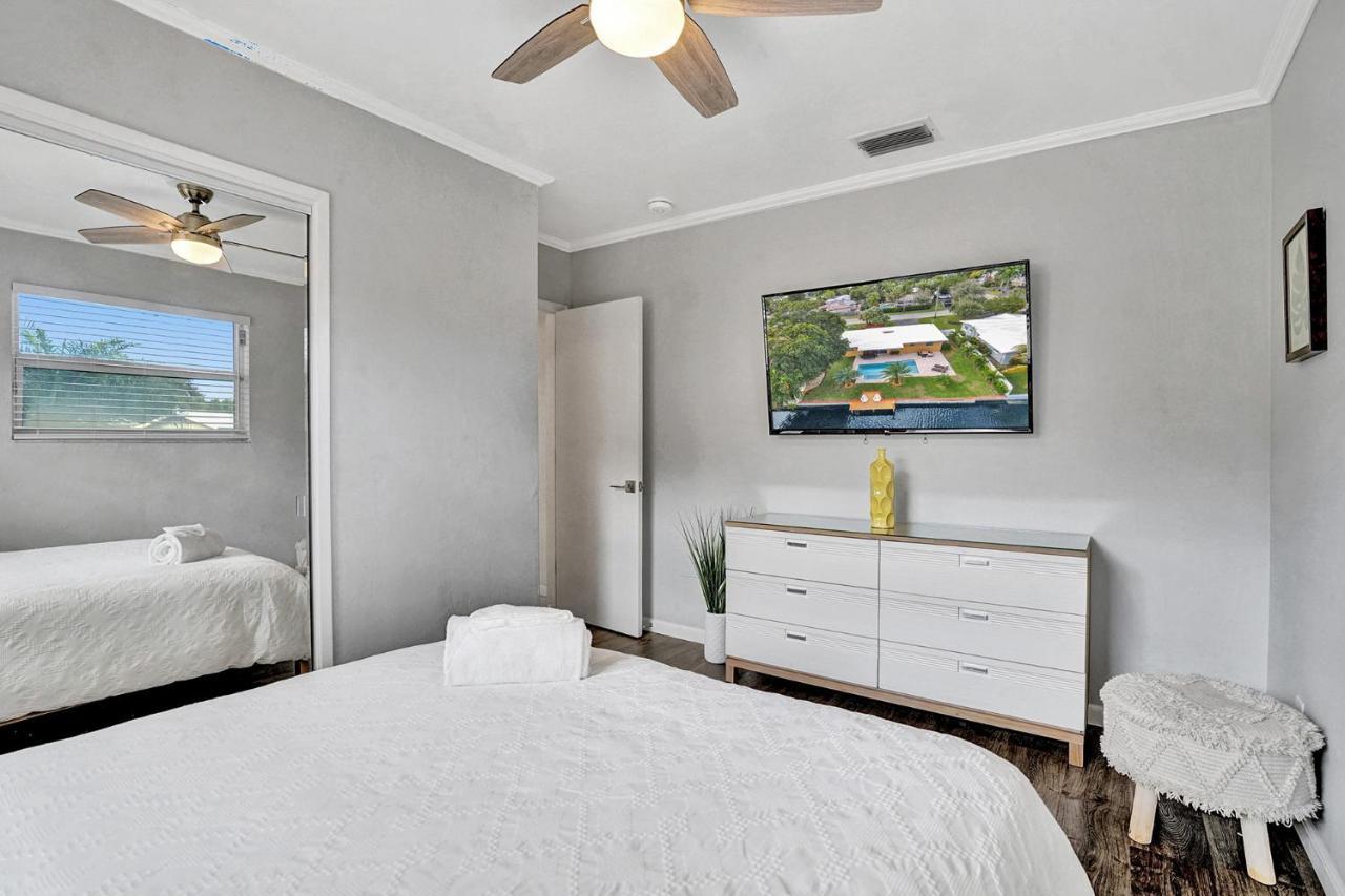 New! Waterfront Heated Pool & Jacuzzi 2 Mi To Beach - Fishing Pier Relaxing Spa & Hammock Fort Lauderdale Luaran gambar
