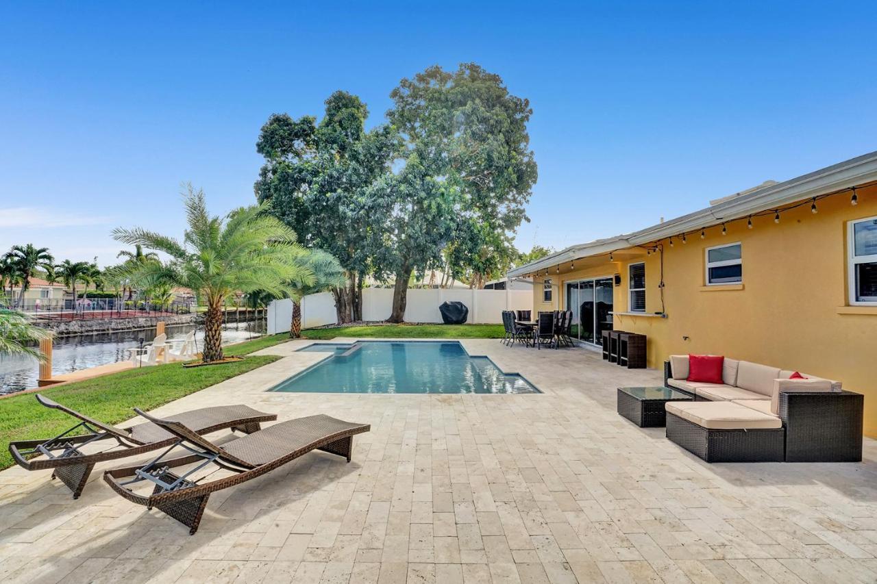 New! Waterfront Heated Pool & Jacuzzi 2 Mi To Beach - Fishing Pier Relaxing Spa & Hammock Fort Lauderdale Luaran gambar